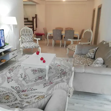 Alya Apartment *